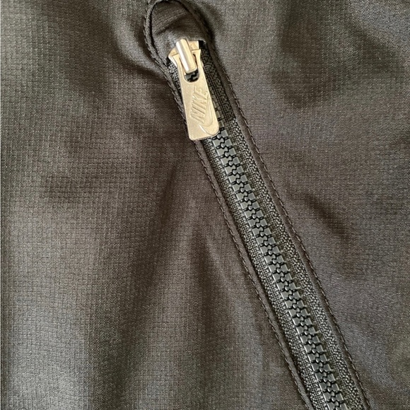 Kids Nike Jacket - Picture 4 of 5